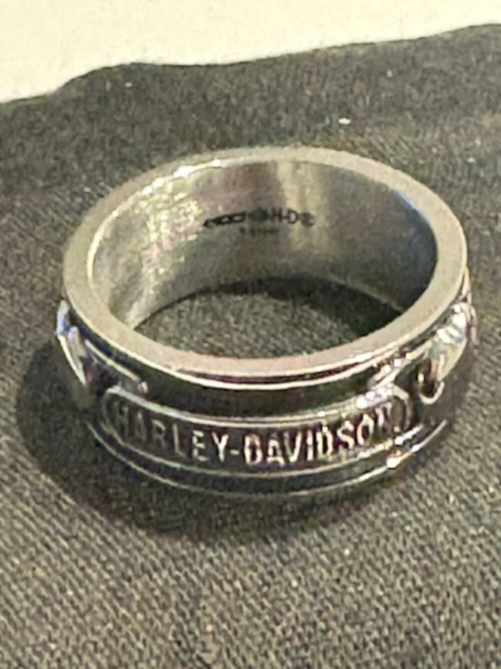 Harley-Davidson® Men's Willie G Skull & Chain Band Ring, Stainless Steel SIZE 10